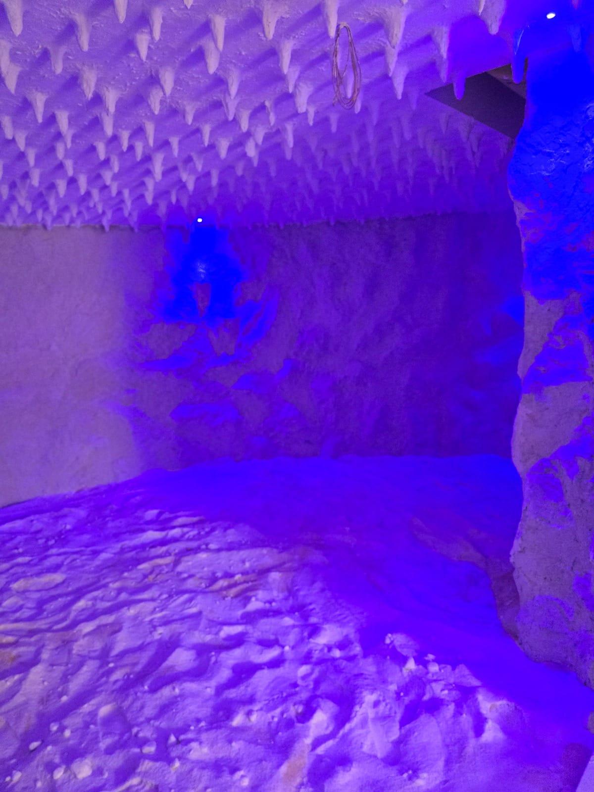 Floating Spa Al Ain Himalayan Pink Salt Therapy Room
